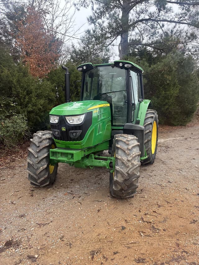 Image of John Deere 6130M equipment image 1