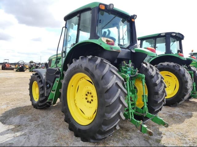 Image of John Deere 6130M equipment image 2