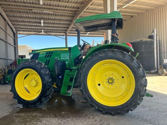 Image of John Deere 6130M equipment image 1
