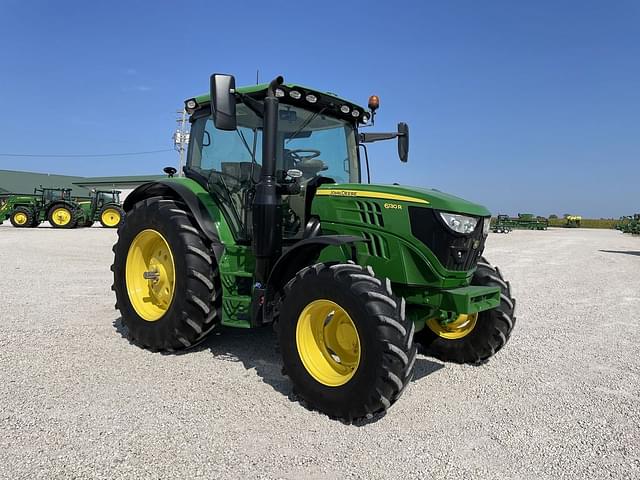 Image of John Deere 6130R equipment image 4