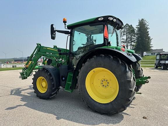 Image of John Deere 6130R equipment image 4