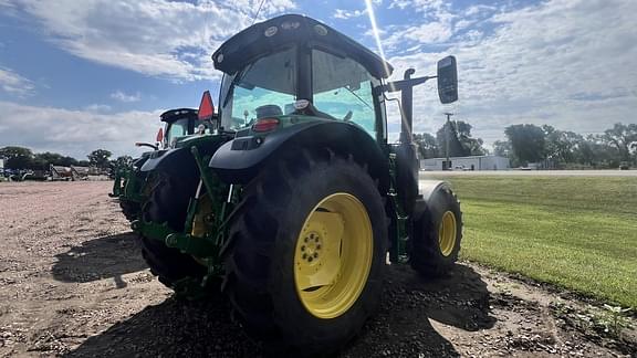 Image of John Deere 6130R equipment image 3