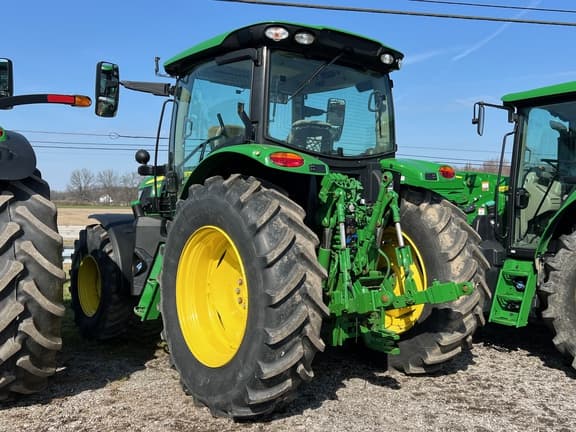 Image of John Deere 6130R equipment image 4