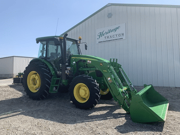 Main image John Deere 6135E