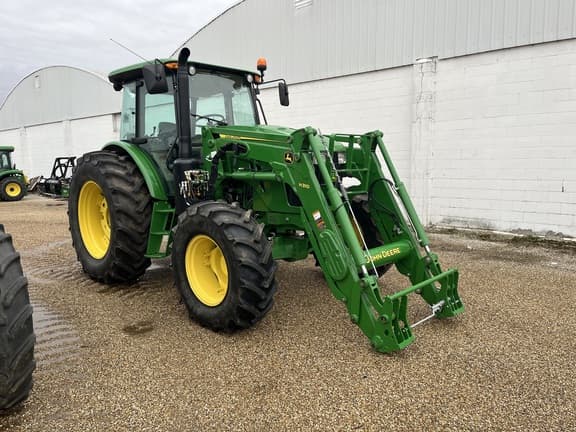 Image of John Deere 6135E equipment image 1