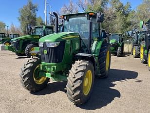 Main image John Deere 6135E 0