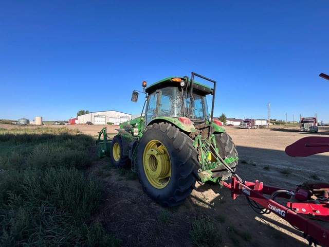 Image of John Deere 6135E equipment image 3
