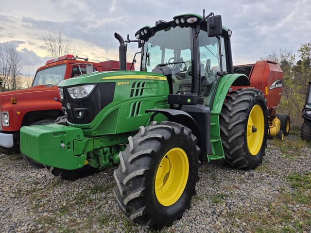 Image of John Deere 6140M equipment image 4