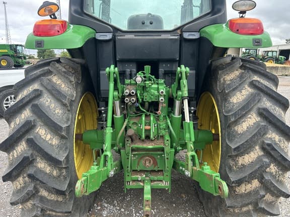 Image of John Deere 6140M equipment image 2