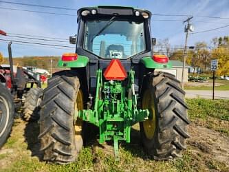 Image of John Deere 6140M equipment image 3