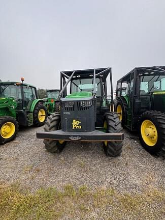 Image of John Deere 6145R equipment image 1