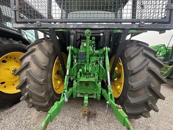 Image of John Deere 6145R equipment image 3