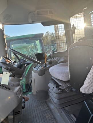 Image of John Deere 6145R equipment image 4