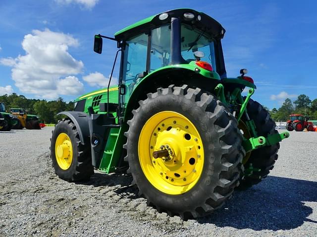 Image of John Deere 6155M equipment image 3