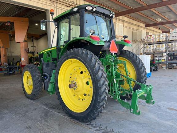 Image of John Deere 6155M equipment image 4