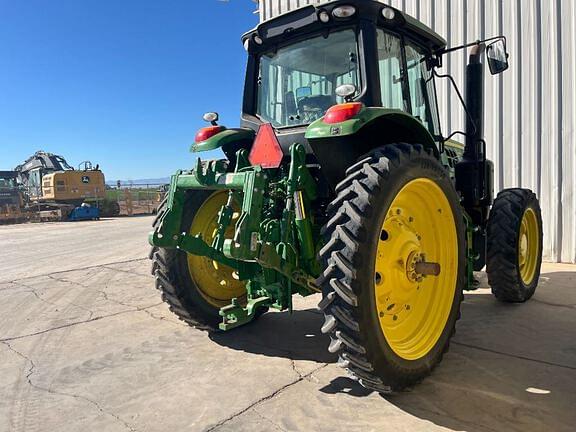 Image of John Deere 6155M equipment image 4