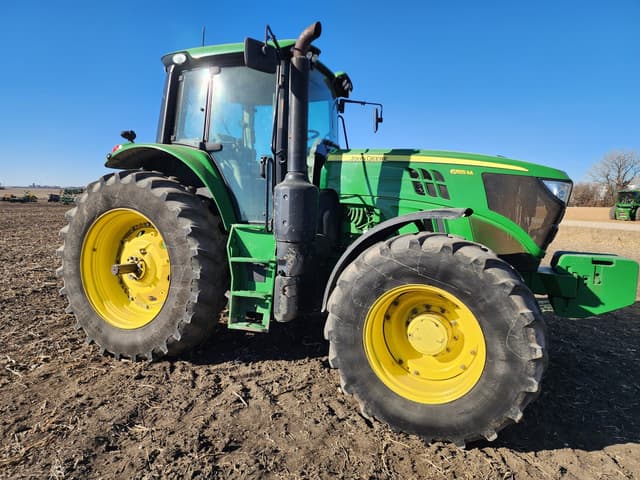 Image of John Deere 6155M equipment image 1
