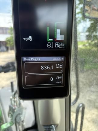 Image of John Deere 6155M equipment image 3