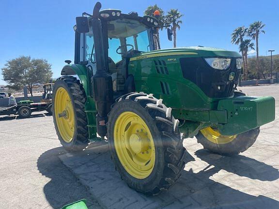 Image of John Deere 6155M equipment image 4