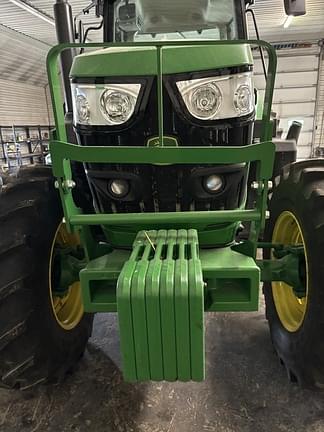 Image of John Deere 6155M equipment image 4