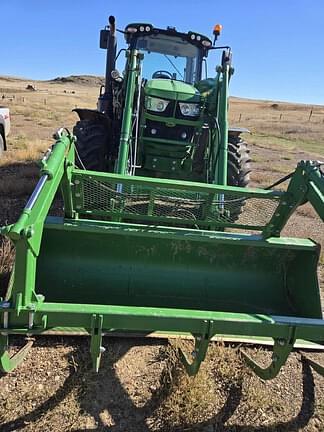 Image of John Deere 6155M equipment image 2