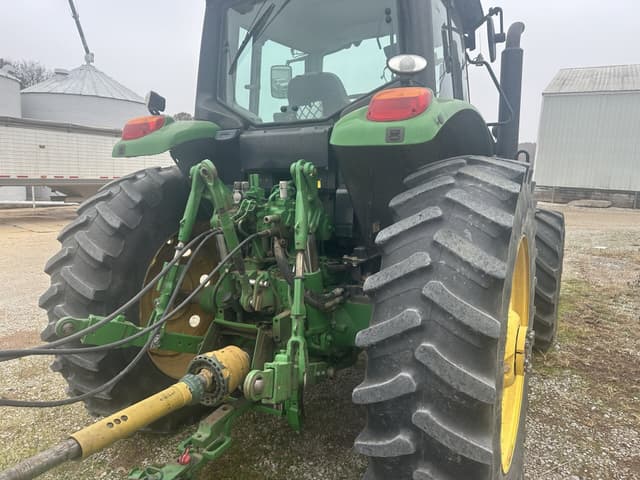 Image of John Deere 6155M equipment image 3