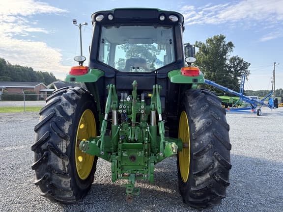 Image of John Deere 6155M equipment image 3