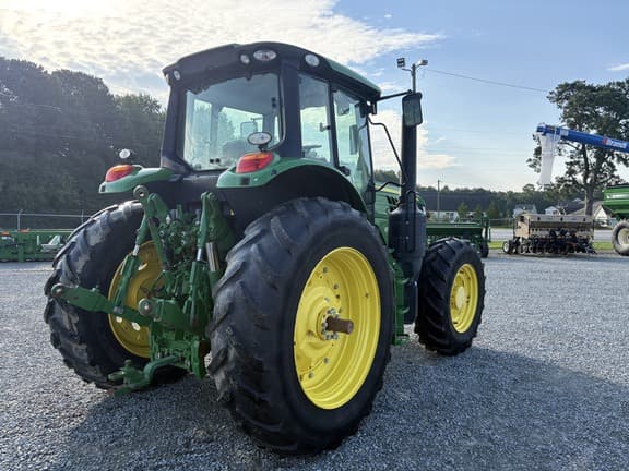 Image of John Deere 6155M equipment image 2
