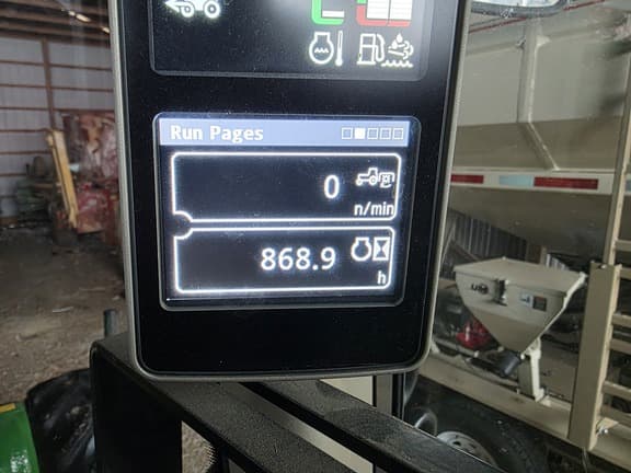 Image of John Deere 6155M equipment image 4