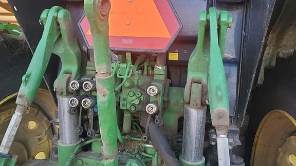 Image of John Deere 6155M equipment image 2