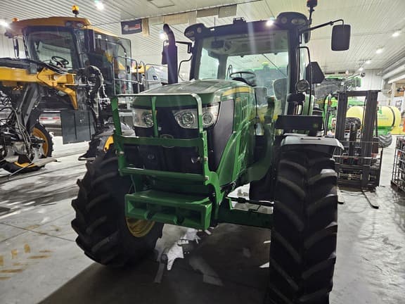 Image of John Deere 6155R equipment image 3