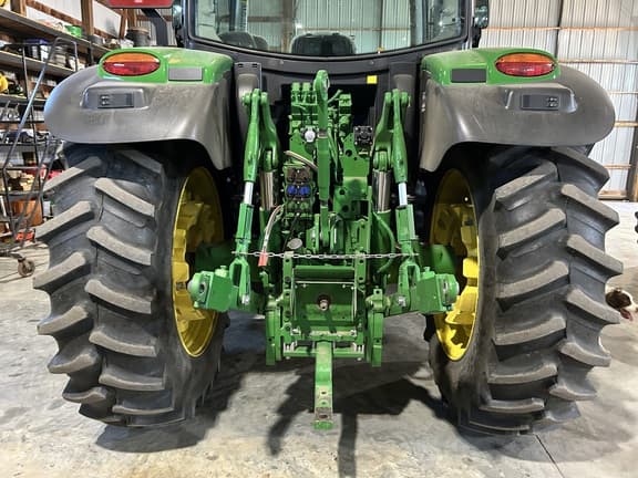 Image of John Deere 6155R equipment image 4