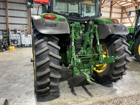 Image of John Deere 6155R equipment image 3