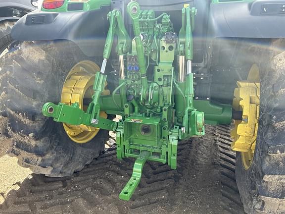 Image of John Deere 6155R equipment image 4