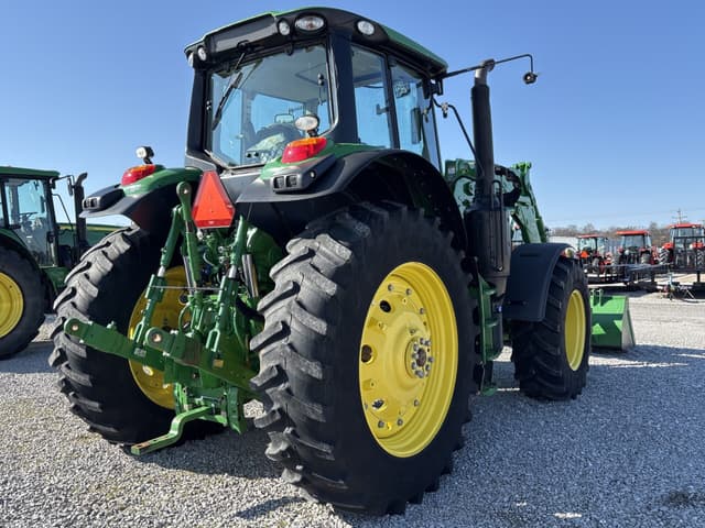 Image of John Deere 6175M equipment image 2