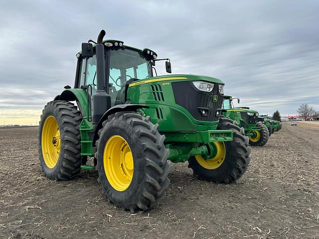 Image of John Deere 6175M equipment image 1