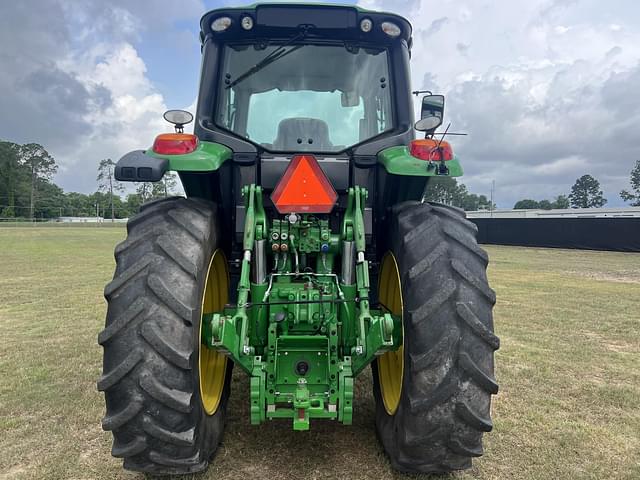 Image of John Deere 6175M equipment image 2