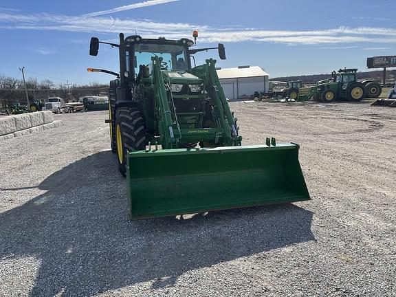 Image of John Deere 6175R equipment image 1