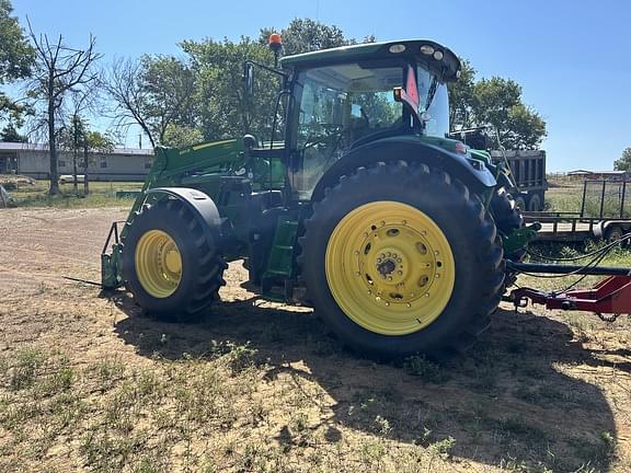 Image of John Deere 6175R equipment image 3