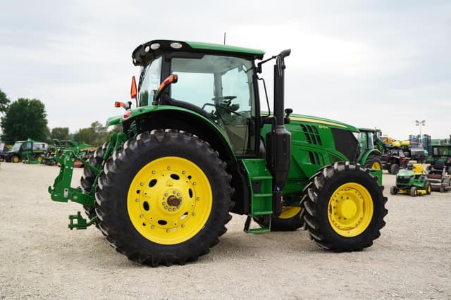 Image of John Deere 6175R equipment image 2