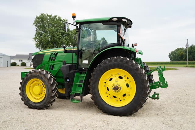 Image of John Deere 6175R equipment image 3