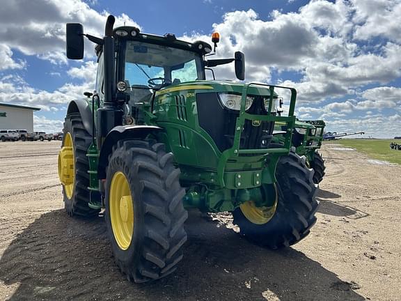 Image of John Deere 6175R equipment image 1