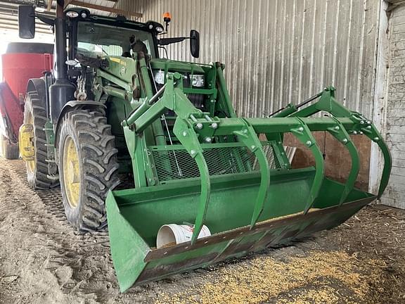 Image of John Deere 6175R equipment image 1