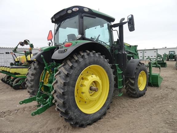 Image of John Deere 6175R equipment image 3