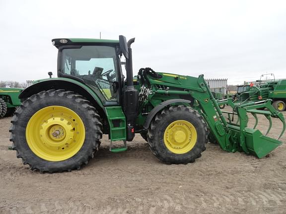 Image of John Deere 6175R equipment image 4