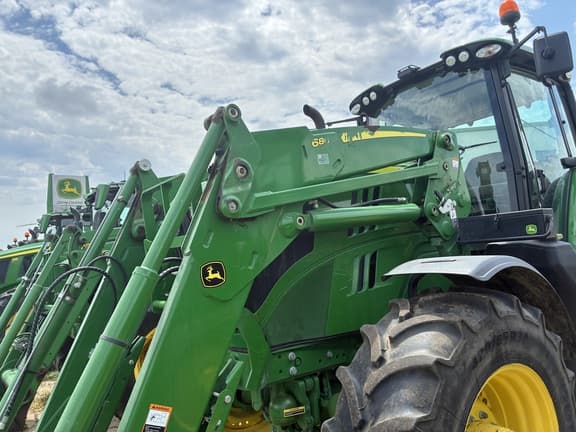 Image of John Deere 6195M equipment image 2