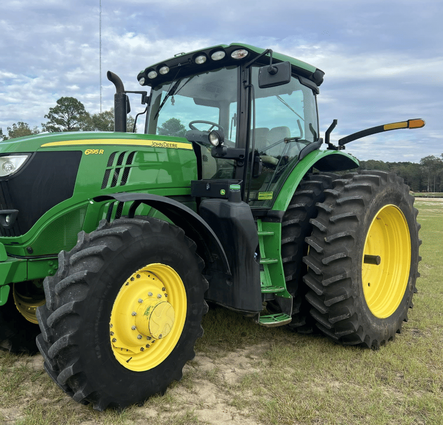 2021 John Deere 6195R Equipment Image0
