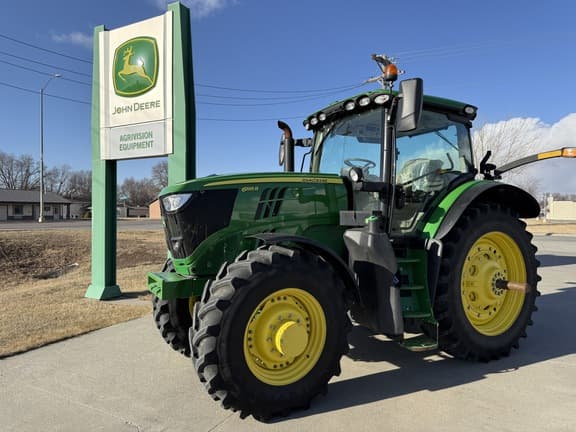 Image of John Deere 6195R equipment image 1