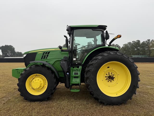 Image of John Deere 6195R equipment image 1