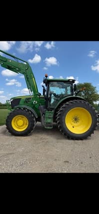 2021 John Deere 6195R Image